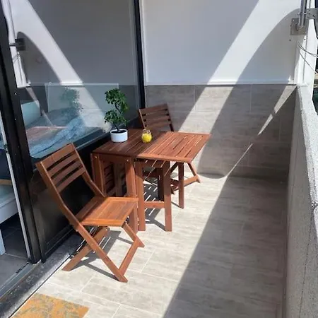 3,5 Zentrale Lage Διαμέρισμα *