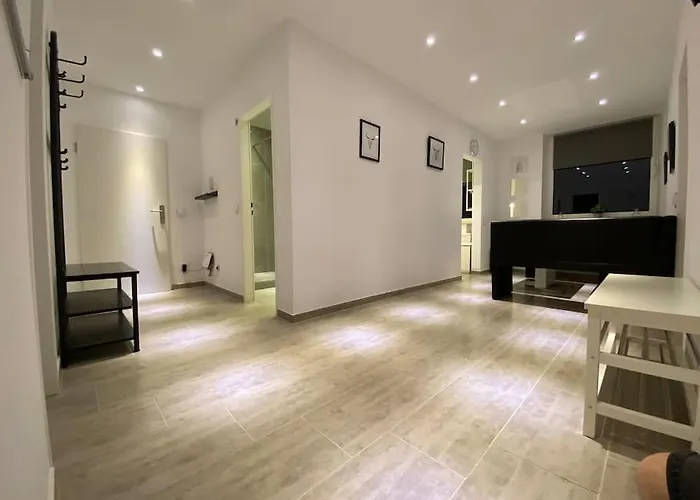 3,5 Zentrale Lage Apartamento *